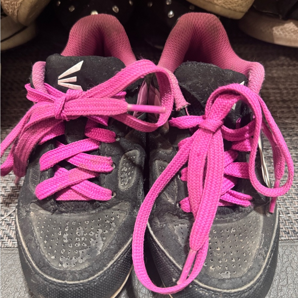Easton Kids Sneakers in Black and Pink